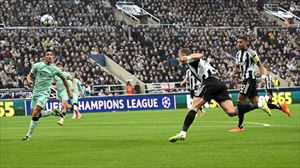 El Athletic, mermado por las múltiples bajas, pierde ante el Newcastle en St James' Park (2-0)