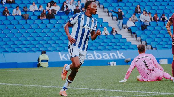 Ochieng, tras marcar el 1-0 para el Sanse. Foto: RS Zubieta