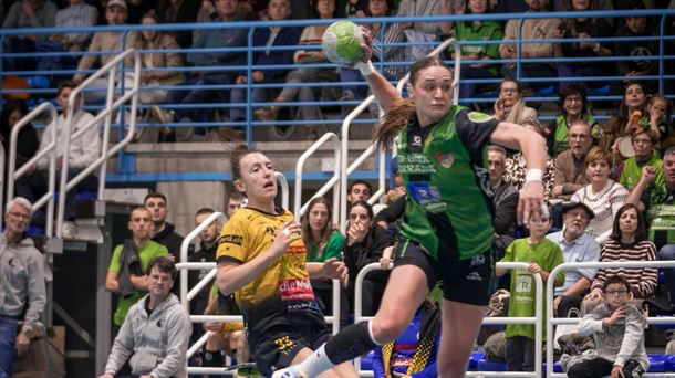 Imagen del partido entre el Yellow Winterthur y Beti-Onak. Foto: @Beti_guerreras