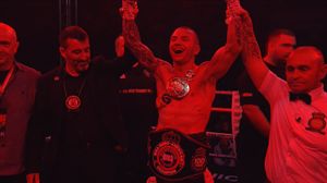 Jokin García conserva el cinturón de España del Peso Ligero y consigue el de Iberoamérica por K.O.