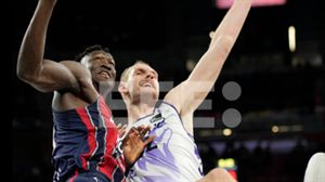 Un Kosner Baskonia de récord se lleva el derbi ante el Bilbao Basket