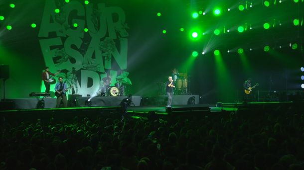 GATIBU taldeak eman zuen kontzertuaren une bat