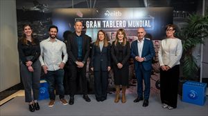 El gran tablero mundial: Mikel Reparazekin elkarrizketa irekia egin du EITBk Bilbon