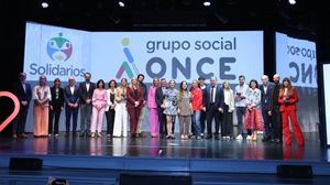 Foto de familia de la gala. Grupo Social ONCE Euskadi.