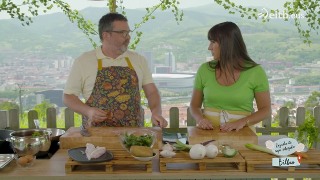 Cazuela de rape rebozado en salsa de jamón