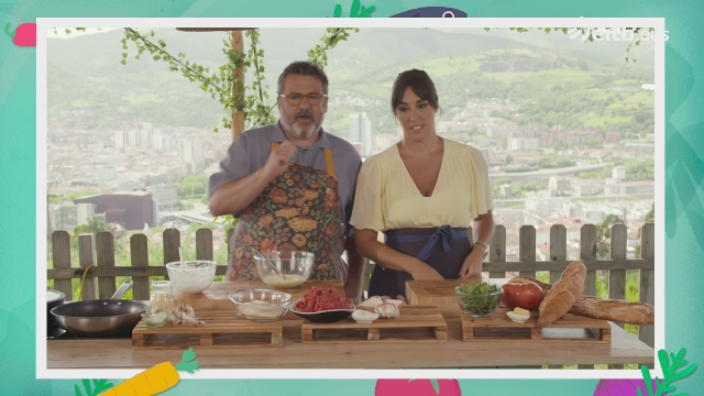 Emparedado de filetes rusos