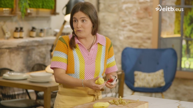 Txekor entrekota perretxikoekin eta koko esnearekin eta patata opila