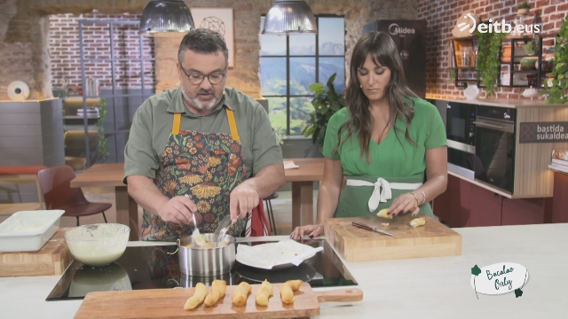 Gazpacho de melón con jamón + Bacalao Orly