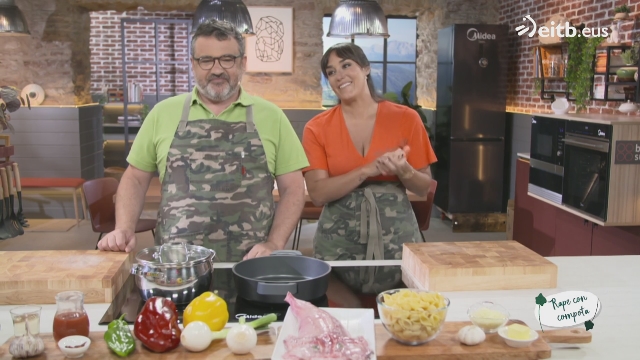 Rape con compota de tomate y pasta