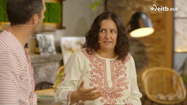 Porru erreak baratxuri kremarekin eta laranja saltsarekin