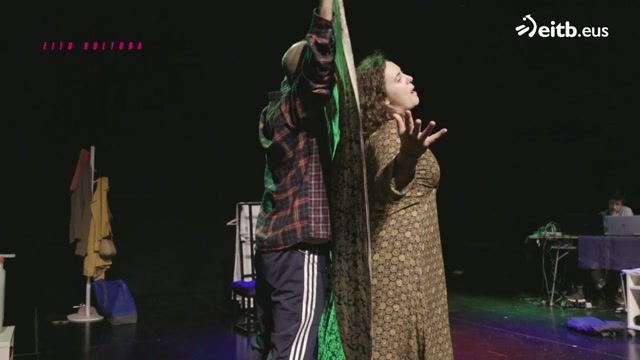 Eros eta Afroditaren aitortzak, Popel, Iker Munduate eta Mikel Bida