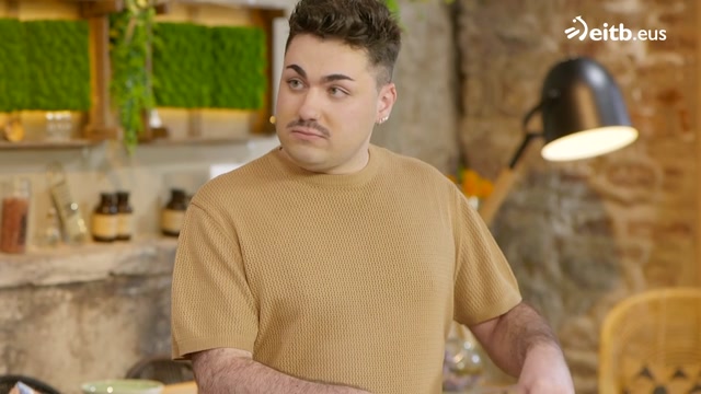 Suzette krepeak banilla kremarekin