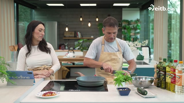 Pikillo beteak arroza eta oilaskoarekin