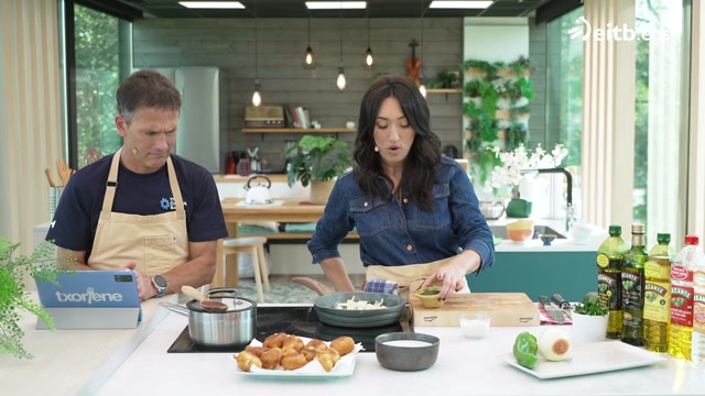 Legatza kurri berdean