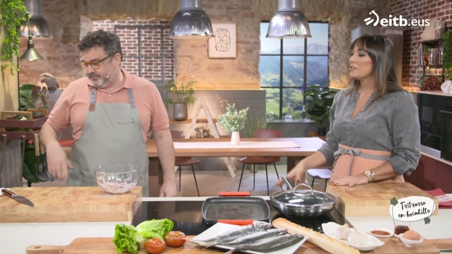 Txitxarro a la parrilla en bocadillo con alioli de miel + Copa Brasil