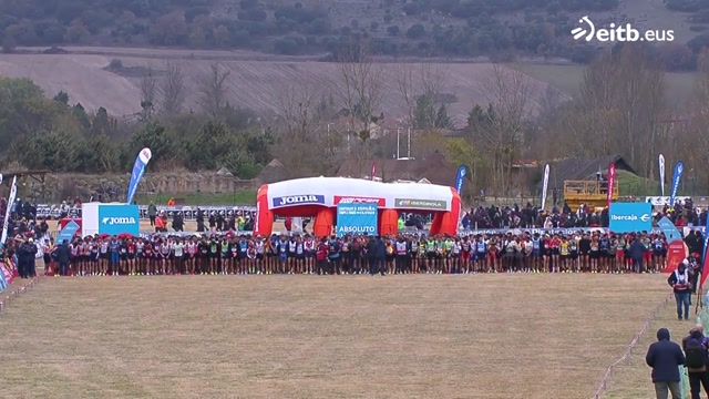 Emakumezkoen Nazioarteko Atapuerkako Krosa    Gizonezkoen Nazioarteko Atapuerkako Krosa