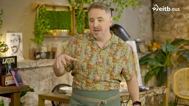 Zapo otarrainxka eta patata milorria itsaski saltsarekin